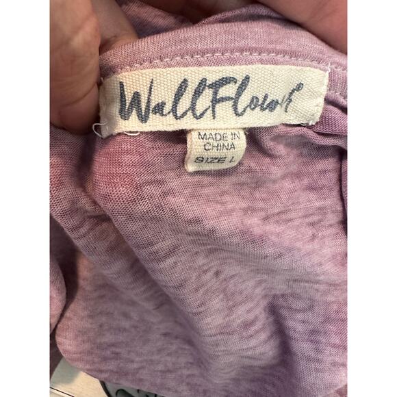 WallFlower purple short sleeves y shirt size L - Picture 3 of 11